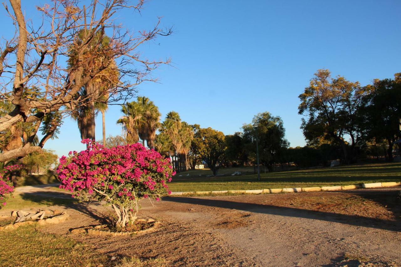 Hotel Kalkfontein Guestfarm Grootfontein Exterior foto