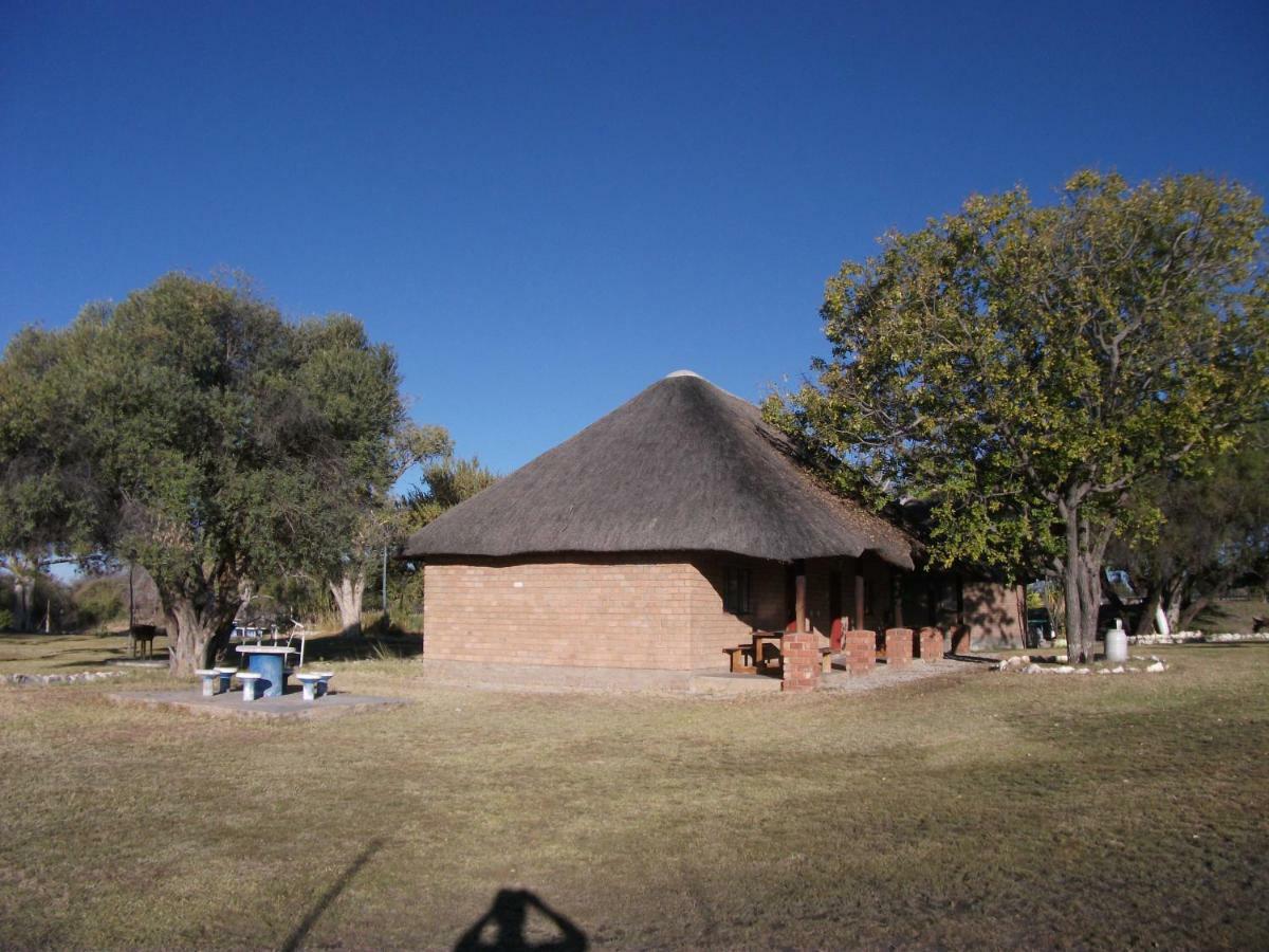 Hotel Kalkfontein Guestfarm Grootfontein Exterior foto